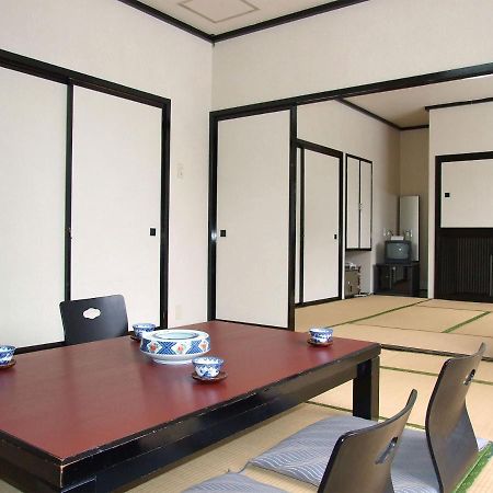 Hotel Uguisu Shizukuishi Buitenkant foto